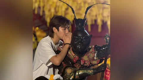 ส่องเลขเด็ด ป๊ายปาย โอริโอ้ หลังไปกระซิบขอพรเทพซุนหงอคง วิหารห้าแม่ทัพสวรรค์