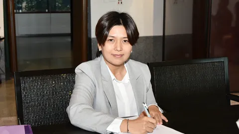 “จินณ์ตวรรณ” เด็กภูมิใจไทย รายงานตัวต่อสภา เป็น สส.ศรีสะเกษ เขต 5