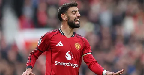 มาได้ไง "ยอดทีมยุโรป" พร้อมจ่าย 1.7 พันล้านบาท คว้า "บรูโน" กัปตันแมนยู ม.ค. นี้