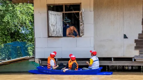 ชมรมความร่วมมือโตโยต้า เร่งระดมความช่วยเหลือผู้ประสบอุทกภัยใน จ. อยุธยา