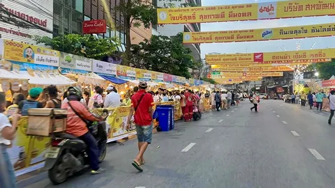 ล้างท้องรอ...ท่อง “เทศกาลกินเจ” เยาวราช