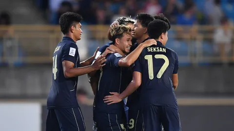 ทีมชาติไทยคืนท็อป 100 โลก! อัปเดตฟีฟ่าแรงกิ้งล่าสุด เดือน ต.ค. หลังถล่มไต้หวันสองนัดรวด