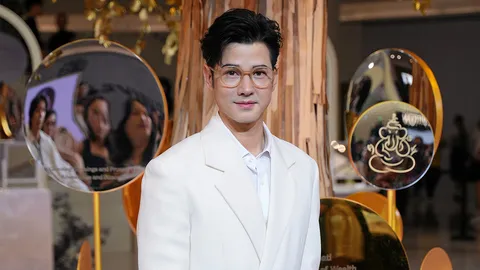 "มาริโอ้" เปิดโลกใหม่ ช่วย "จันจิ" ไลฟ์ขายกระเป๋าจน Sold Out เผยอยากซัพพอร์ตแฟนสาว