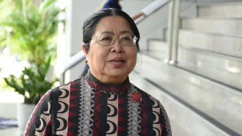 ศาลอาญา ยกฟ้อง "กุสุมาลวตี" ฟ้อง "อนุทิน" หมิ่นประมาท