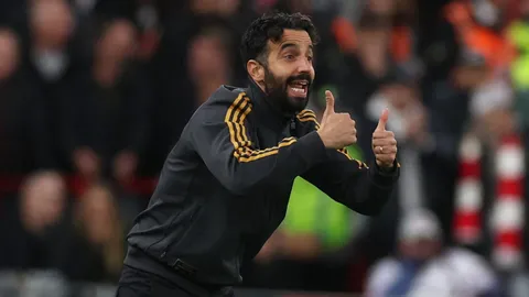 พูดได้ไหม "อโมริม" โต้กลับนักวิจารณ์ หลัง "แมนยู" บุกอัด "ลิเวอร์พูล" ชนะ 2 นัดติด