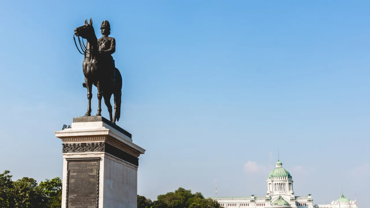 วิธีสักการะเสด็จพ่อร.5 ตามวันเกิด ของาน ขอความเมตตา เจริญรุ่งเรืองส่งท้ายปี