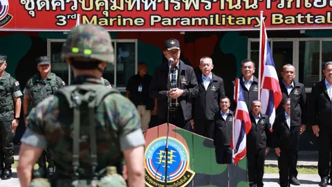 “บิ๊กดุลย์” ลุยชายแดนตราด–จันทบุรี ปลุกขวัญทหาร “พิทักษ์อธิปไตยไทยด้วยเกียรติ