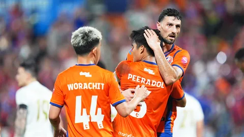 ผลบอลสด ไทยลีก 1 "การท่าเรือ" เฉือนชนะ "เมืองทอง" เฮ 3 นัดติด ผงาดขึ้นที่ 3