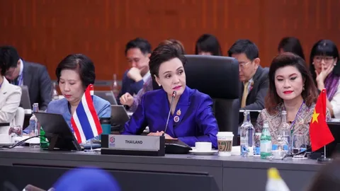 "ศุภจี" นำทีมร่วมประชุมอาเซียน ชูประเด็นรับมือความเสี่ยงภูมิเศรษฐศาสตร์
