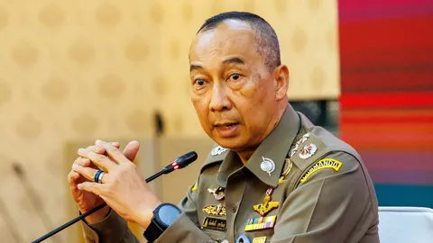 จ่อเอาผิดบิ๊กต่อ มติมีมูลพร้อม 200 ตำรวจ พัวพันพนันออนไลน์