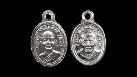 เหรียญเม็ดแตง (หน้าผาก ๓ เส้น) พ.ศ.๒๕๐๘ หลวงปู่ทวด สภาพสวยระดับแชมป์