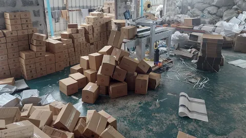 ทลายโกดังพัสดุเถื่อน ลวงส่งของเก็บเงินปลายทาง พบฐานข้อมูลส่วนบุคคลนับหมื่นรายชื่อ