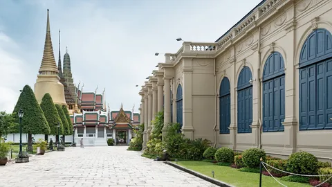 อัปเดตวิธีเดินทาง และรถเมล์ฟรีไป ศาลาสหทัยสมาคม เพื่อร่วมถวายน้ำสรงพระศพ พระพันปีหลวง