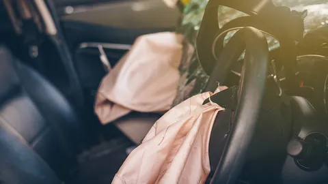 เตือนผู้ใช้รถเช็กด่วน พบถุงลมนิรภัยยี่ห้อ "TAKATA" รีบเปลี่ยนทันที หลายแสนคันเสี่ยงสูง