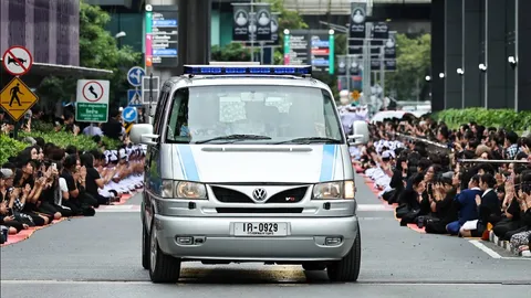 รู้จัก รถยนต์หลวง ร.ย.ล. 1ด-0929 เชิญพระบรมศพพระบรมราชชนนีพันปีหลวง