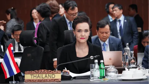 เจรจาภาษี”ทรัมป์”ยังไม่จบ ปิดดีลสิ้นปีนี้ สหรัฐฯ ย้ำไทยซื้อเครื่องบิน-พลังงาน