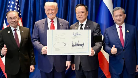 วิเคราะห์ลายเซ็น 4 ผู้นำโลก "ทรัมป์-อนุทิน-ฮุน มาเนต-อันวาร์" บ่งบอกอะไร?