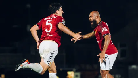 ฟอร์มกำลังมา 2 แข้ง “แมนยู” คว้ารางวัลนักเตะยอดเยี่ยม “พรีเมียร์ลีก” 2 สัปดาห์ติดต่อกัน