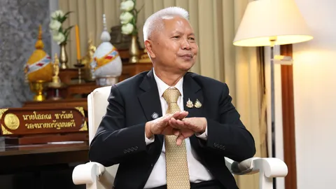 “โสภณ ซารัมย์” ซัดแรงเรื่องนอมินี ทุกพรรคมีหมด ถามเป็นคนบุรีรัมย์เสียหายตรงไหน