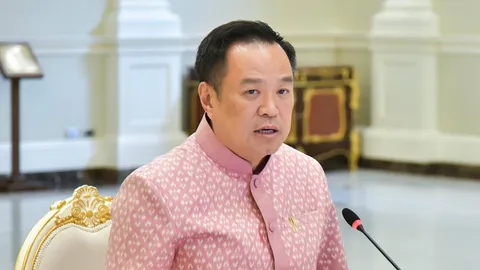 ตั้ง “มล.ปนัดดา-ธงทอง-พัชราภรณ์” นั่งกรรมการ คกก.จัดงานถวายพระเพลิงพระบรมศพฯ