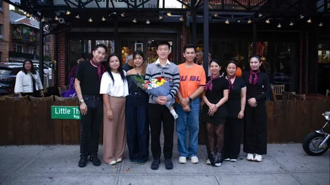 “ณัฐพงษ์” พบคนไทยในนิวยอร์ก ขอบคุณทุกคะแนนเสียง ลั่นเราเอาจริง