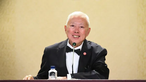 “บวรศักดิ์” รับ รัฐบาลควบคุมไม่ได้ หลัง “กกต.” ขีดเส้น ส่งคำถามประชามติ ยืนยันยึดตามกรอบ 60 วัน