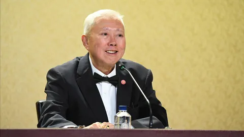 “บวรศักดิ์” เตรียมเชิญ “ก.พ.” หารือความคืบหน้าขยายอายุเกษียณ ตั้งโมเดลค่อยๆขยายใช้เวลาปรับตัว