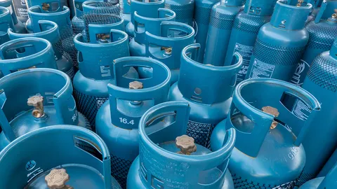 มติ กบน. ตรึงราคา LPG ที่ 423 บาท/ถัง 15 กก. ต่ออีก 1 เดือน ถึง 30 พ.ย. 68