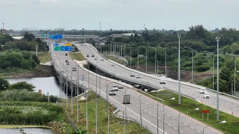 มอเตอร์เวย์ M81 วิ่งฟรี ตลอด 24 ชั่วโมง ชี้ ม.ค. 69 เปิดเก็บค่าผ่านทางรถ 4 ล้อ เริ่ม 45 บาท