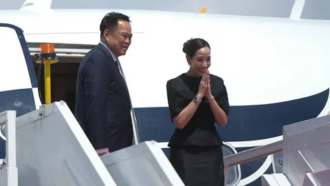 “จ๋า ธนนนท์” ขอโทษสื่อ ปัดมีเจตนาคุกคาม ปมแซว “ทำไมใจร้ายกับท่านนายกฯ”