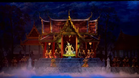 ชวนชมโขนพระราชทาน "สัตยาพาลี" สืบสานพระราชปณิธาน "พระพันปีหลวง" มรดกศิลป์แผ่นดินไทย