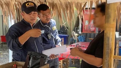 ค้ากามมัธยม "11 โมเดลลิ่ง" ลวงรีวิวสินค้าแล้วหว่านล้อม ช่วยเหยื่อ 9 คน