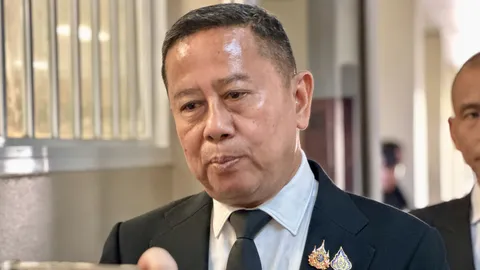 "บิ๊กดุลย์" คุย 3 ฝ่ายแก้ปมโควตาสลากฯ ชี้เพื่อความเหมาะสมและความอยู่รอด