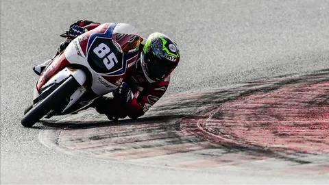 "เกียรติศักดิ์” พลิกสถานการณ์ เก็บแต้ม "จูเนียร์จีพี เวิลด์ แชมเปี้ยนชิพ 2025" สนาม 6 ที่สเปน