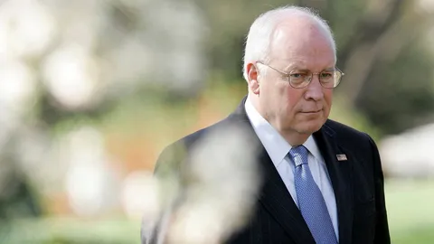 ดิก เชนีย์ รอง ปธน.ผู้ทรงอิทธิพลที่สุดของสหรัฐฯ ถึงแก่อสัญกรรมแล้ว