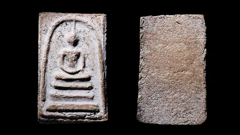 เรียนรู้พระสมเด็จฯแท้ จากพระสมเด็จฯงานฝีมือ