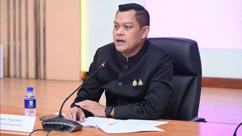 “ธนกร” หารือ โรงงานน้ำตาลทราย ขอลดเผาอ้อยเหมือนปีที่ผ่านมา