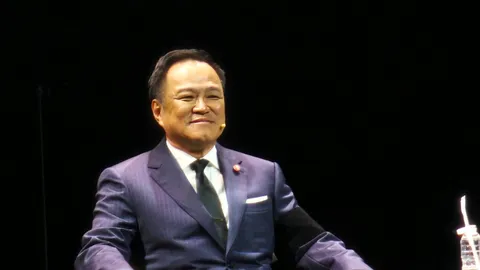 นายกฯ ยอมรับ ให้ “วรภัค” ลาออกรัฐมนตรีเอง-สั่งเซ็นเช็คเปล่า ปราบสแกมเมอร์