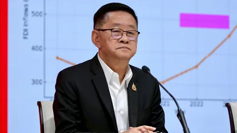 “เพื่อไทย” โวยพฤติกรรมยี้ ไล่ดูดสส. ย้ายพรรค เสนอผลประโยชน์ล่อใจหลายกิโล พ่วงค่าตอบแทนรายเดือน 