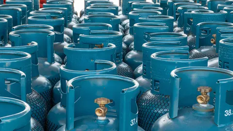 กบง. เคาะ "ตรึงราคาก๊าซหุงต้ม" ถึงสิ้นปี พร้อมตั้งอนุกรรมการลุยซื้อไฟฟ้าเพื่อนบ้าน