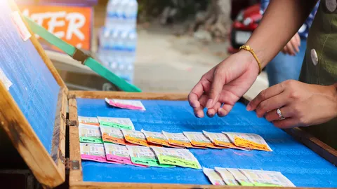 สำนักงานสลากฯ แจงยึดมั่นจัดสรรโควตาโปร่งใส เตือนตัวแทนจำหน่ายทำผิดกฎ ตัดสิทธิทันที