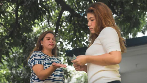 คนไทย “รู้ดีการเงิน” แต่ไลฟ์สไตล์ต้องถึง ผลสำรวจชี้ 72.5% คนรุ่นใหม่ไม่กังวลถ้าต้องยืมเพื่อช้อป