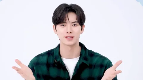 อีแชมิน ส่งคลิปสุดคิ้วท์กระแทกใจ พร้อมประกาศศึกรัก! 'ฝ่าบาทคนนี้ มาหาแล้วนะ!'