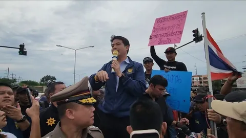 ชาวเสนายอมสลาย หลัง "ภราดร" เปิดประตูระบายน้ำ รับสุดทนน้ำท่วมซ้ำซาก