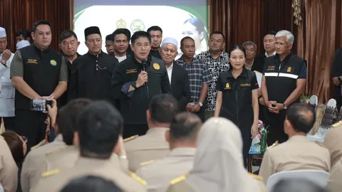 “ธรรมนัส-นฤมล” ย้ำครูไม่ใช่เรือจ้าง จ่อชง ครม. พัฒนาบ้านพักครูทั่วประเทศ