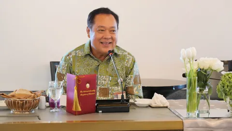 “ทวี” ซัดรัฐบาลอนุทิน ใช้อำนาจรัฐเอื้อพวกพ้อง ทิ้งมรดกหนี้เกือบ 4 พันล้านบาท จัด MotoGP 5 ปี