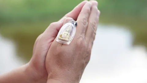 แจก 4 คาถาด่วน ป้องกันผี สยบศัตรู และแก้ฝันร้าย อยู่ไหนก็ท่องได้