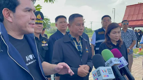 รมช.กลาโหมบอกนายกฯ คาดโทษ "ปลัด-ผู้ว่าฯ" จ่ายเงินเยียวยาน้ำท่วมช้า