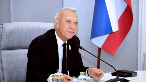 “พิพัฒน์” กล่อมสหภาพการทางพิเศษฯ หั่นค่าทางด่วนเหลือ 50 บาทตลอดสาย ชี้เพิ่มผู้ใช้บริการ