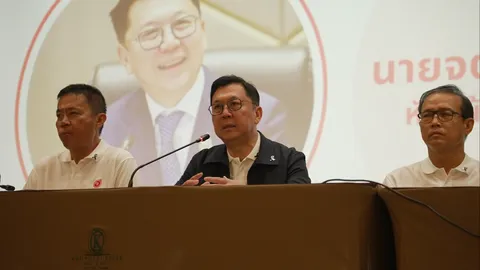 “จตุพร บุรุษพัฒน์” หัวหน้าพรรคโอกาสใหม่ ประกาศพร้อมเลือกตั้ง ชูสโลแกน “โอกาสสำหรับคนไทยทุกคน” 